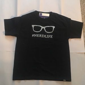 Nerd life t-shirt